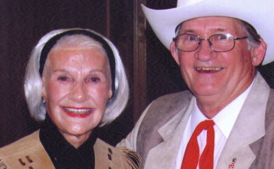 Peggy Stewart, Ray Smith